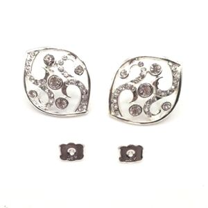 🟢3/$19🟢 AVON NRT Sparkling Crystal Silver Tone  Earrings Pierced Ears